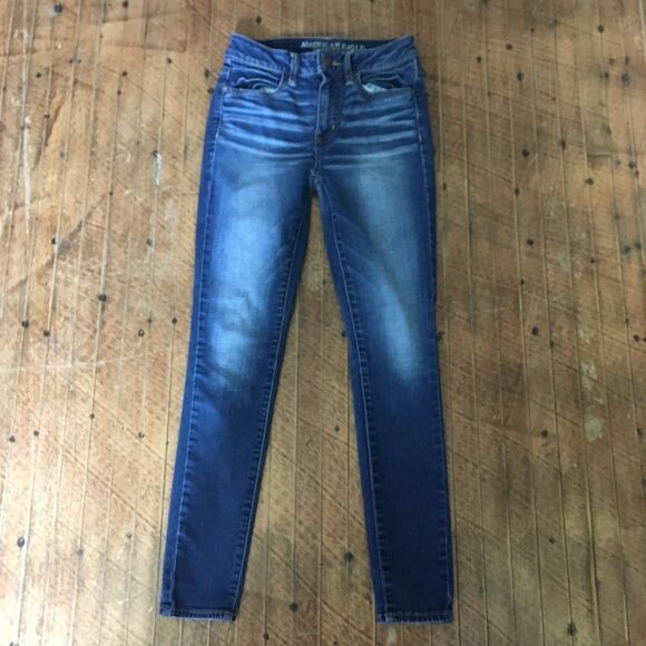 American Eagle size 2 short hi-rise dark wash jeggings - Picture 1 of 3